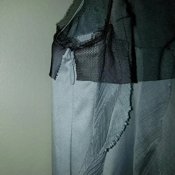 Princess Vera Wang size 5 sleeveless shift dress - Picture 3 of 4